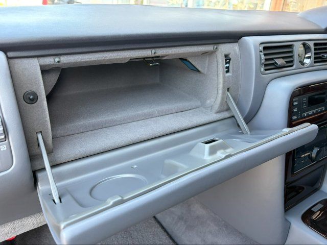 1991 Nissan CIMA — миниатюра 16
