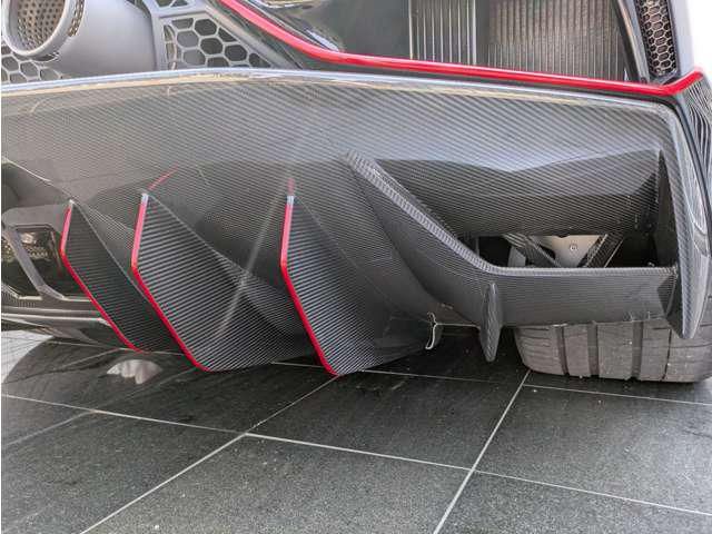 2022 Lamborghini AVENTADOR ROADSTER — миниатюра 12