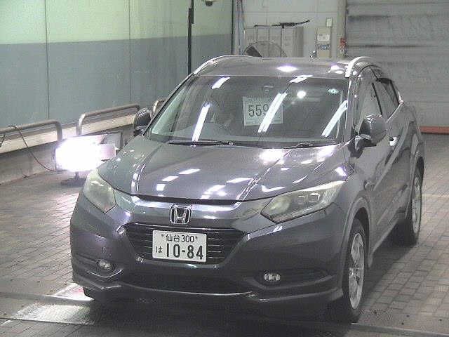صورة 4 لـ 2013 Honda VEZEL