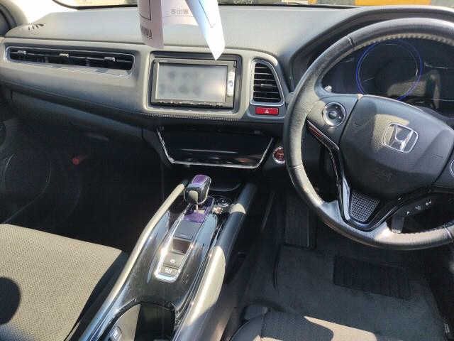 صورة 6 لـ 2013 Honda VEZEL