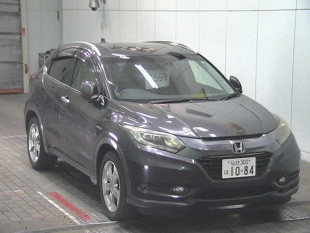 صورة 1 لـ 2013 Honda VEZEL