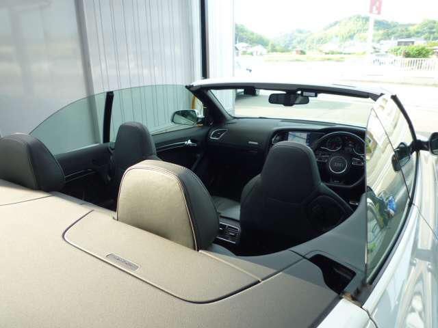 صورة 11 لـ 2015 AUDI RS5 CABRIOLET