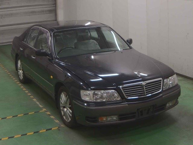 1996 Nissan CIMA — фото 1