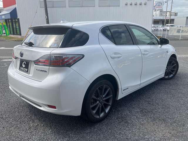 2011 Lexus CT — миниатюра 11