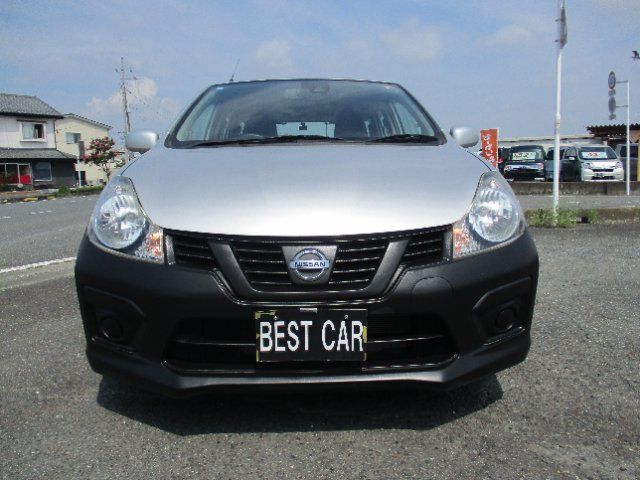 صورة مصغرة 16 لـ 2017 Nissan NV150AD