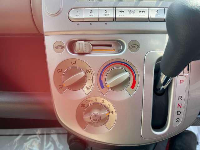 2003 Honda LIFE thumbnail 11