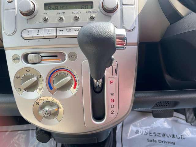 2003 Honda LIFE thumbnail 14