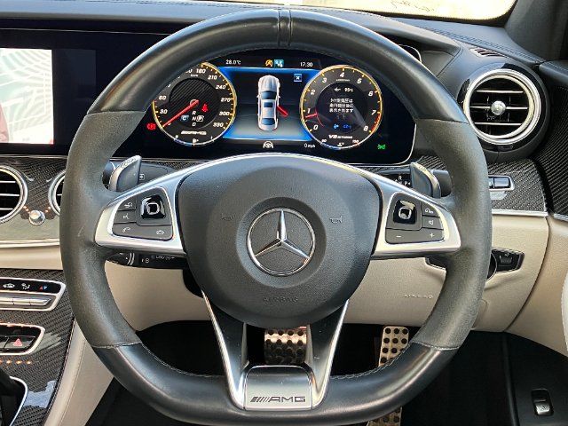 2018 Mercedes-BENZ E-CLASS AMG — фото 11