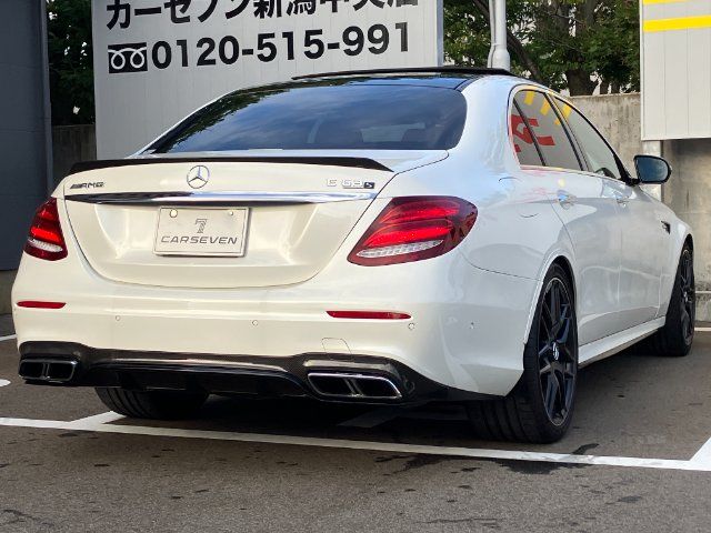 2018 Mercedes-BENZ E-CLASS AMG — фото 12
