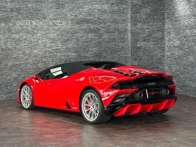صورة 4 لـ 2023 Lamborghini HURACAN SPYDER