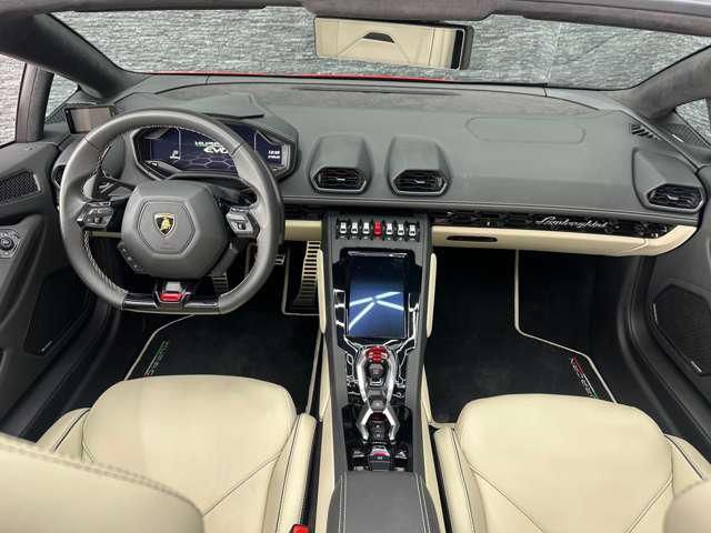 صورة 10 لـ 2023 Lamborghini HURACAN SPYDER