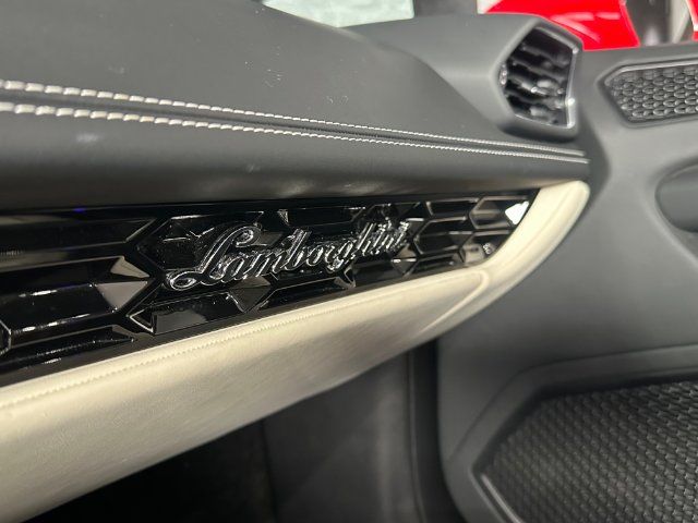2023 Lamborghini HURACAN SPYDER — миниатюра 19