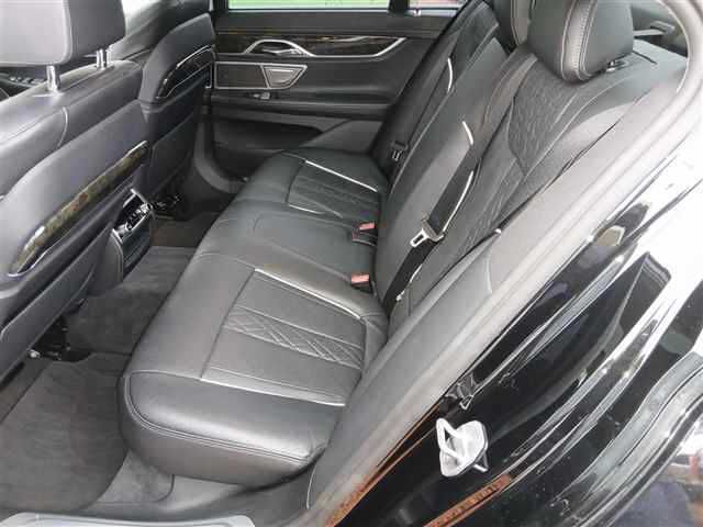 صورة 6 لـ 2016 BMW 7 SERIES