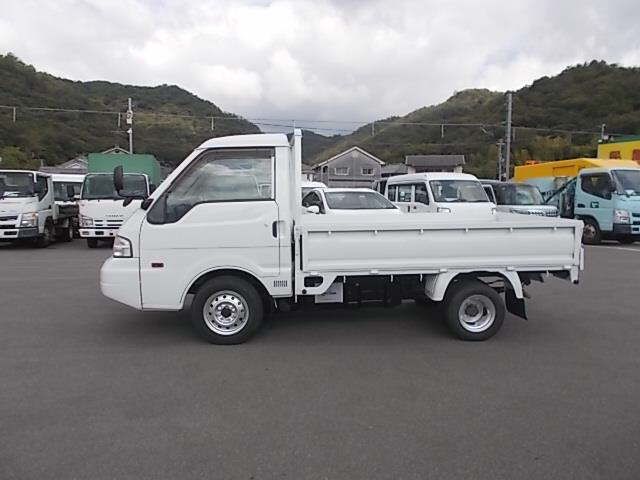 صورة 11 لـ 2015 Nissan VANETTE LARGO COACH