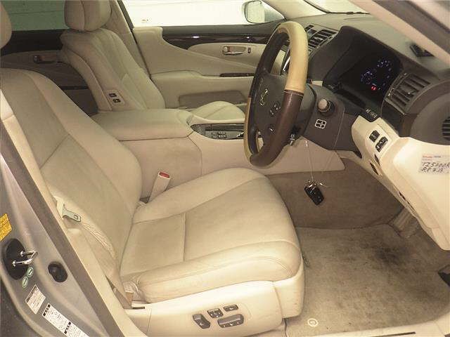 2007 Lexus LS photo 5