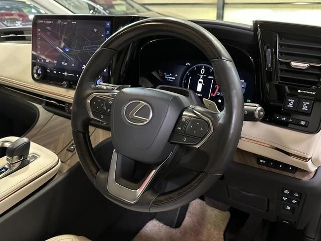 صورة مصغرة 18 لـ 2024 Lexus LM