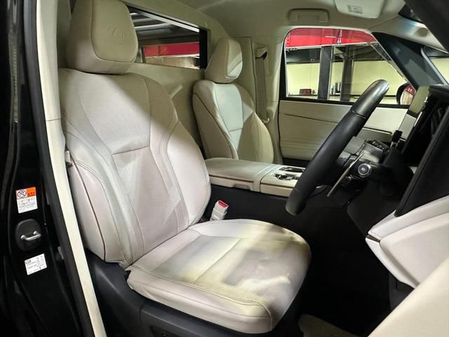 صورة مصغرة 19 لـ 2024 Lexus LM