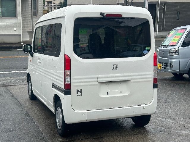 2018 Honda N-VAN — фото 2