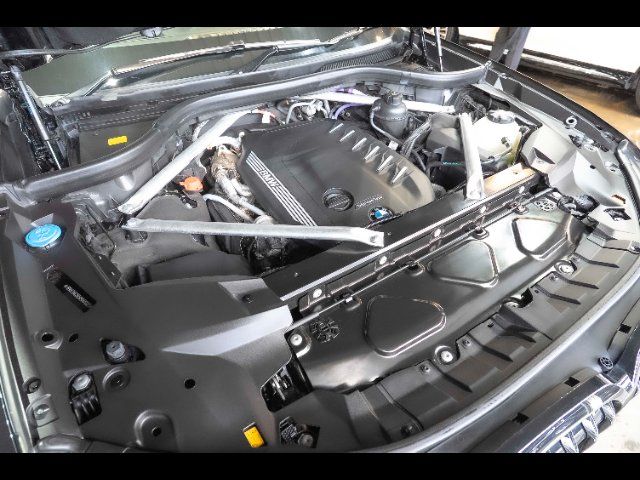 2022 BMW X7 缩略图 13