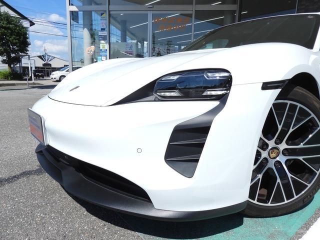 صورة مصغرة 11 لـ 2021 Porsche TAYCAN