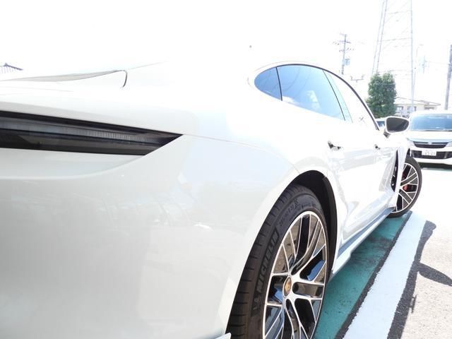 صورة مصغرة 14 لـ 2021 Porsche TAYCAN