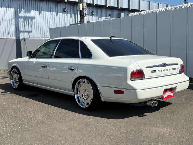 صورة 6 لـ 2000 Nissan PRESIDENT