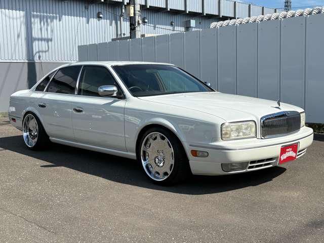 صورة 2 لـ 2000 Nissan PRESIDENT