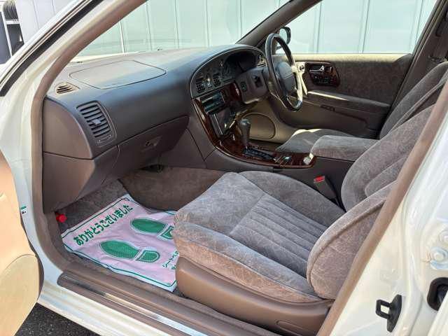 صورة مصغرة 20 لـ 2000 Nissan PRESIDENT
