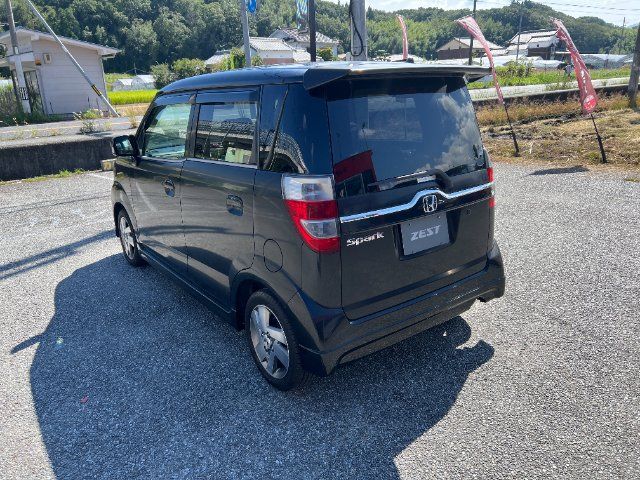 2009 Honda ZEST 照片 2