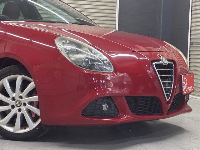 صورة 8 لـ 2012 ALFA Romeo GIULIETTA