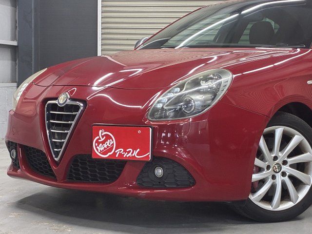 صورة 9 لـ 2012 ALFA Romeo GIULIETTA