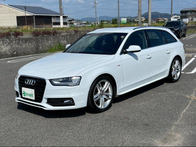 صورة 1 لـ 2012 AUDI QUATTRO