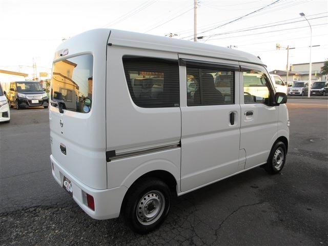 صورة 7 لـ 2021 Nissan NV100CLIPPER RIO