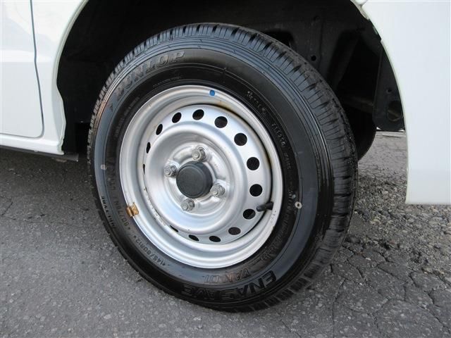صورة 9 لـ 2021 Nissan NV100CLIPPER RIO