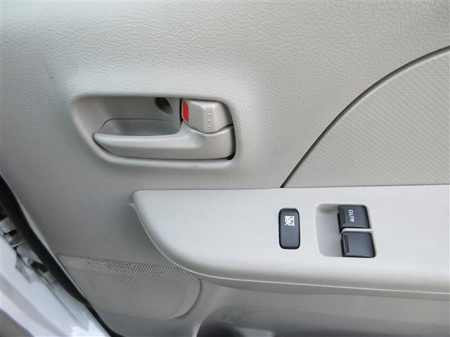 صورة مصغرة 17 لـ 2021 Nissan NV100CLIPPER RIO
