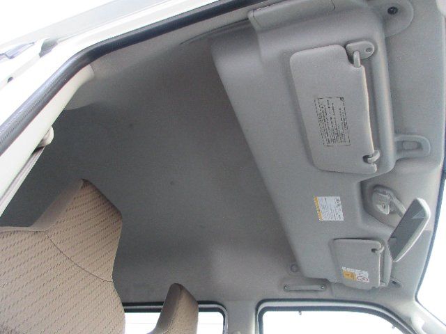 صورة مصغرة 24 لـ 2021 Nissan NV100CLIPPER RIO