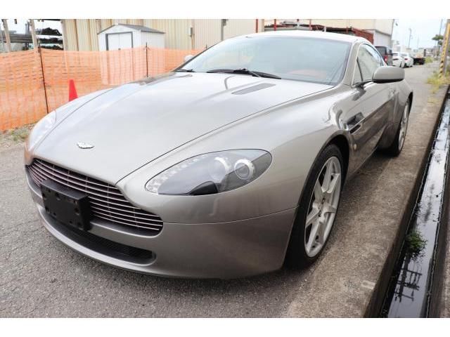 صورة 4 لـ 2008 Aston Martin V8 VANTAGE