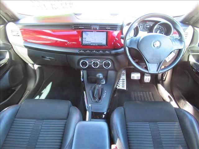 صورة مصغرة 4 لـ 2012 ALFA Romeo GIULIETTA