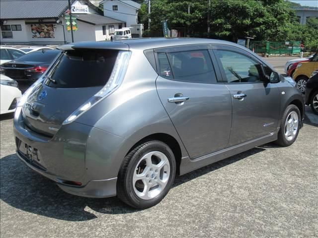 2012 Nissan LEAF — миниатюра 2