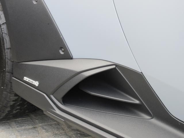 2024 Lamborghini HURACAN thumbnail 6