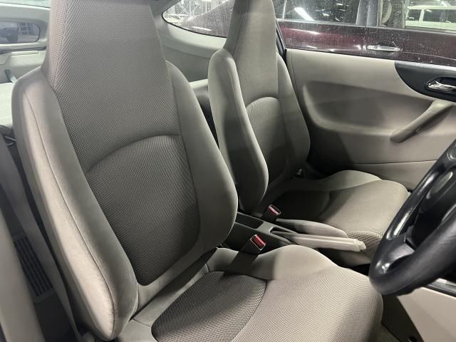 صورة 6 لـ 2006 Honda INSIGHT