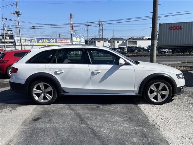 صورة 4 لـ 2011 AUDI A4 ALLROAD QUATTRO
