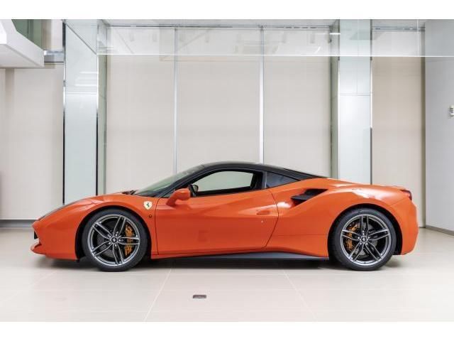 2017 Ferrari 488 GTB 照片 8