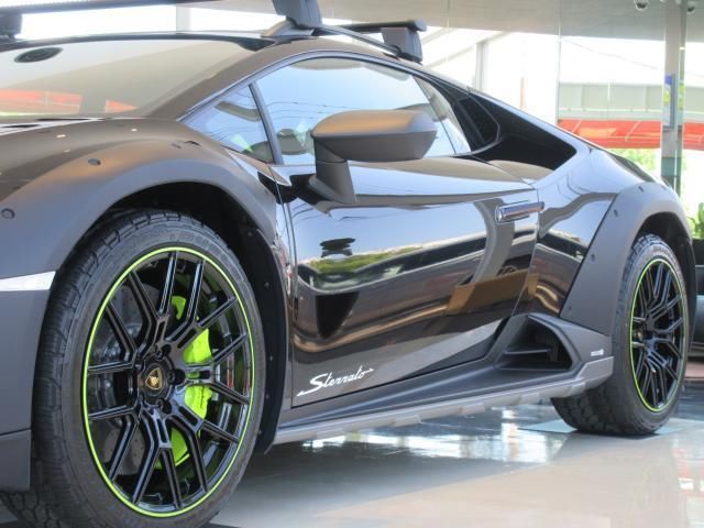 صورة مصغرة 4 لـ 2024 Lamborghini HURACAN
