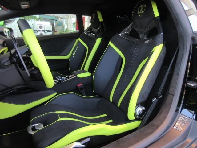صورة مصغرة 9 لـ 2024 Lamborghini HURACAN