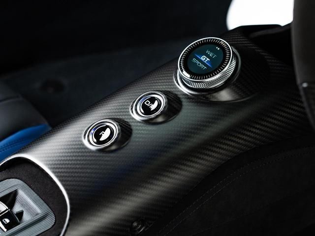 صورة 9 لـ 2023 Maserati MC20