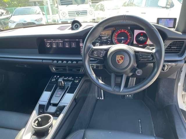 صورة مصغرة 3 لـ 2020 Porsche 911