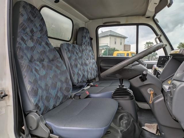 2000 Nissan ATLAS 照片 4