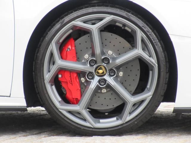 2023 Lamborghini HURACAN 缩略图 5