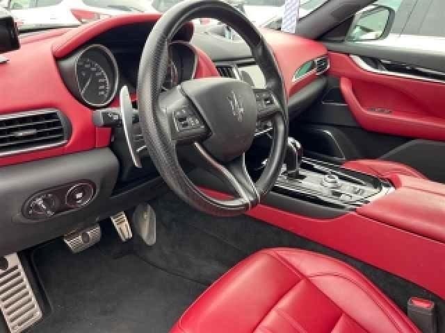 2018 Maserati LEVANTE — миниатюра 3